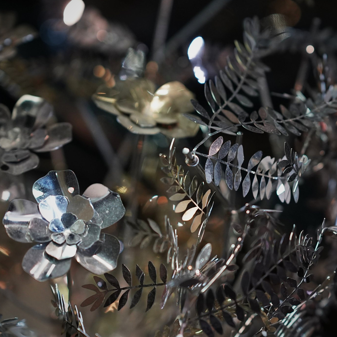 METAL FLOWERS